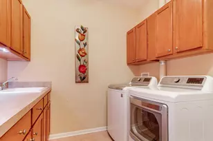 2805 Bond Cir, Naperville, IL 60563 - Photo 21