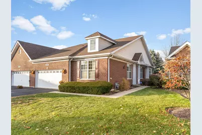 2805 Bond Circle #2805, Naperville, IL 60563 - Photo 1