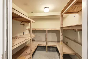 3725 N Firestone Dr, Hoffman Estates, IL 60192 - Photo 23