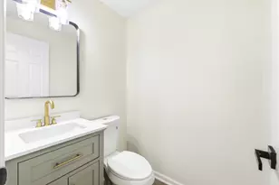 3725 N Firestone Dr, Hoffman Estates, IL 60192 - Photo 15