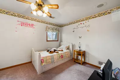 5706 N New Hampshire Avenue, Chicago, IL 60631 - Photo 25