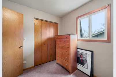 5706 N New Hampshire Avenue, Chicago, IL 60631 - Photo 31