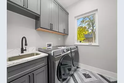 7137 S 87th Avenue, Justice, IL 60458 - Photo 23