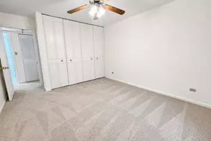 5721 W 103rd St, Oak Lawn, IL 60453 - Photo 13