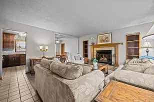 6721 Highland St, Hanover Park, IL 60133 - Photo 5