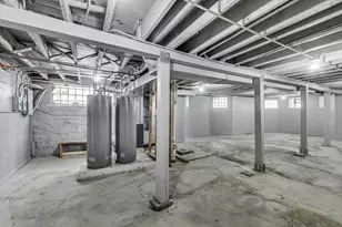 746 N Trumbull Ave, Chicago, IL 60624 - Photo 21