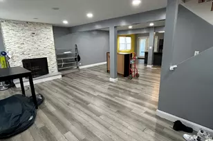 540 W Winchester Rd, Chicago Heights, IL 60411 - Photo 13