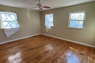 540 W Winchester Rd, Chicago Heights, IL 60411 - Photo 15