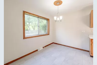 15117 La Crosse Avenue, Oak Forest, IL 60452 - Photo 7