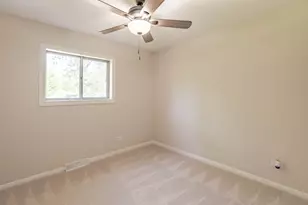 15117 La Crosse Ave, Oak Forest, IL 60452 - Photo 9