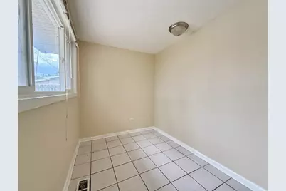 163 W Raye Drive, Chicago Heights, IL 60411 - Photo 5