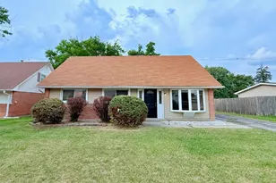 163 W Raye Dr, Chicago Heights, IL 60411 - Photo 1