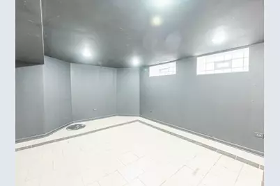 8008 S Wabash Avenue, Chicago, IL 60619 - Photo 13