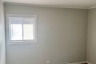 1212 E 151st St, Dolton, IL 60419 - Photo 5