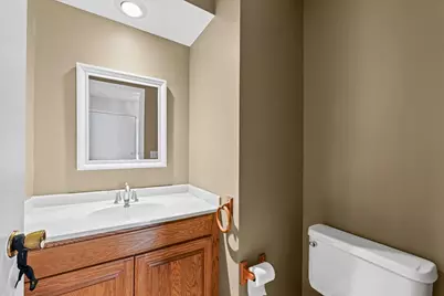 2113 Sunview Drive #2113, Champaign, IL 61821 - Photo 15