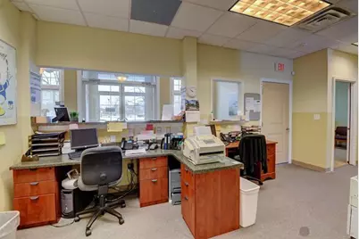 581 Sullivan Road #B, Aurora, IL 60506 - Photo 7