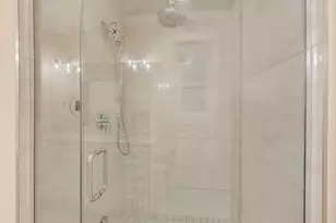 3533 N Fremont St, Chicago, IL 60657 - Photo 23