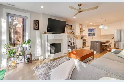 3533 N Fremont Street #2, Chicago, IL 60657 - Photo 5