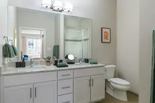 255 N Addison Ave, Elmhurst, IL 60126 - Photo 5