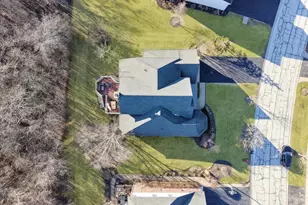 82 Open Pkwy S, Hawthorn Woods, IL 60047 - Photo 33