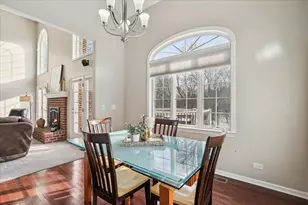 82 Open Pkwy S, Hawthorn Woods, IL 60047 - Photo 13