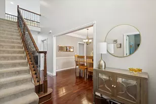 82 Open Pkwy S, Hawthorn Woods, IL 60047 - Photo 3