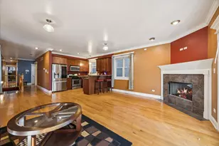 641 E 50th St, Chicago, IL 60615 - Photo 3