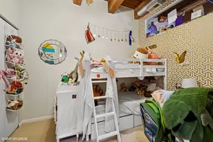 520 W Huron St, Chicago, IL 60654 - Photo 9