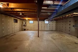 17945 Maple St, Lansing, IL 60438 - Photo 29