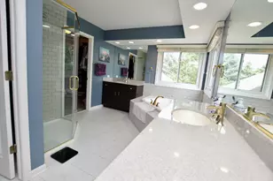 7015 Burning Tree Cir, McHenry, IL 60050 - Photo 25