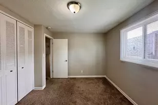 310 155th Pl, Calumet City, IL 60409 - Photo 17