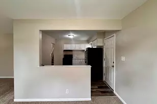 310 155th Pl, Calumet City, IL 60409 - Photo 7