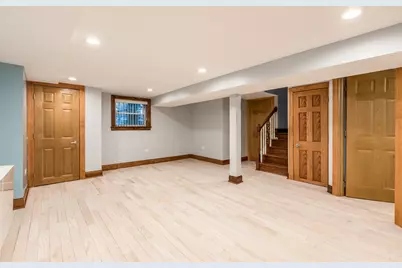 5242 N Kimball Avenue, Chicago, IL 60625 - Photo 35