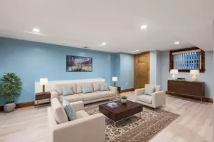 5242 N Kimball Ave, Chicago, IL 60625 - Photo 33