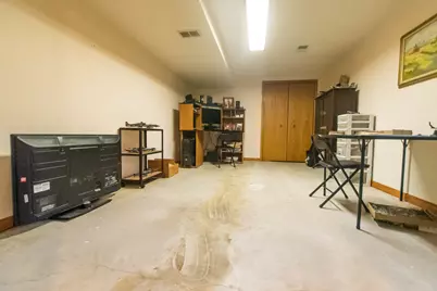 2235 Center Lane, Dixon, IL 61021 - Photo 35