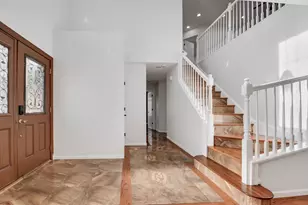 275 Clifton Ln, Bolingbrook, IL 60440 - Photo 3