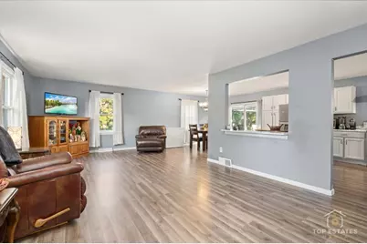 48W201 Keslinger Road, Maple Park, IL 60151 - Photo 9