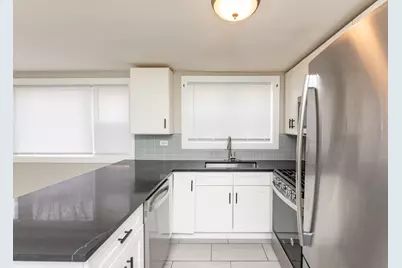 3058 N Kostner Avenue #BE, Chicago, IL 60641 - Photo 3