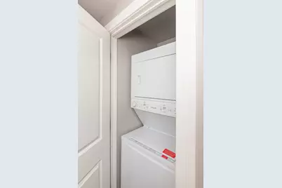 3058 N Kostner Avenue #BE, Chicago, IL 60641 - Photo 5