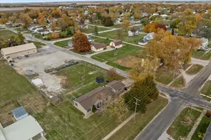 602 W 6th St, Minonk, IL 61760 - Photo 27