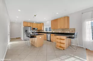 23974 N Overhill Dr, Lake Zurich, IL 60047 - Photo 7