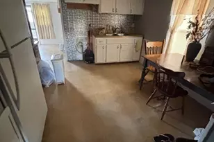 7113 W 71st St, Chicago, IL 60638 - Photo 9