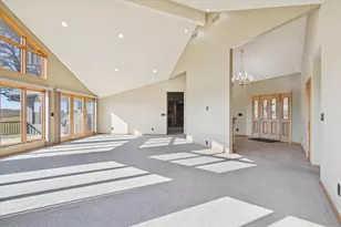 97 Highcrest Ct, Shannon, IL 61078 - Photo 17