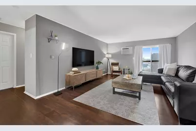 314 Lathrop Avenue #407, Forest Park, IL 60130 - Photo 3