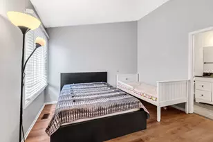 988 Butter Creek Ct, Hoffman Estates, IL 60169 - Photo 13