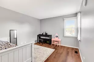 988 Butter Creek Ct, Hoffman Estates, IL 60169 - Photo 15