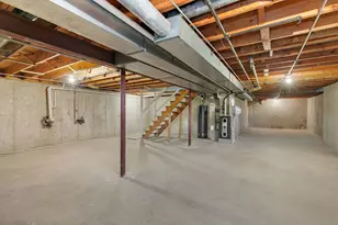 745 Edenwood Dr, Roselle, IL 60172 - Photo 27