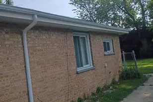 16029 Circle Dr, Markham, IL 60428 - Photo 3