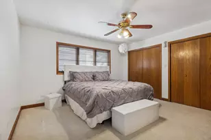 16113 Lake Villa Ave, Tinley Park, IL 60477 - Photo 9