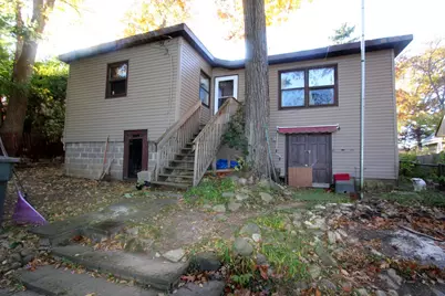 312 N Cresthill Avenue, McHenry, IL 60050 - Photo 9